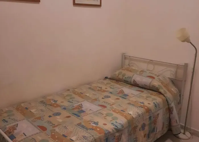 Ampio In Centro Апартаменты Неаполь