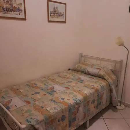 Ampio In Centro Apartamento Nápoles